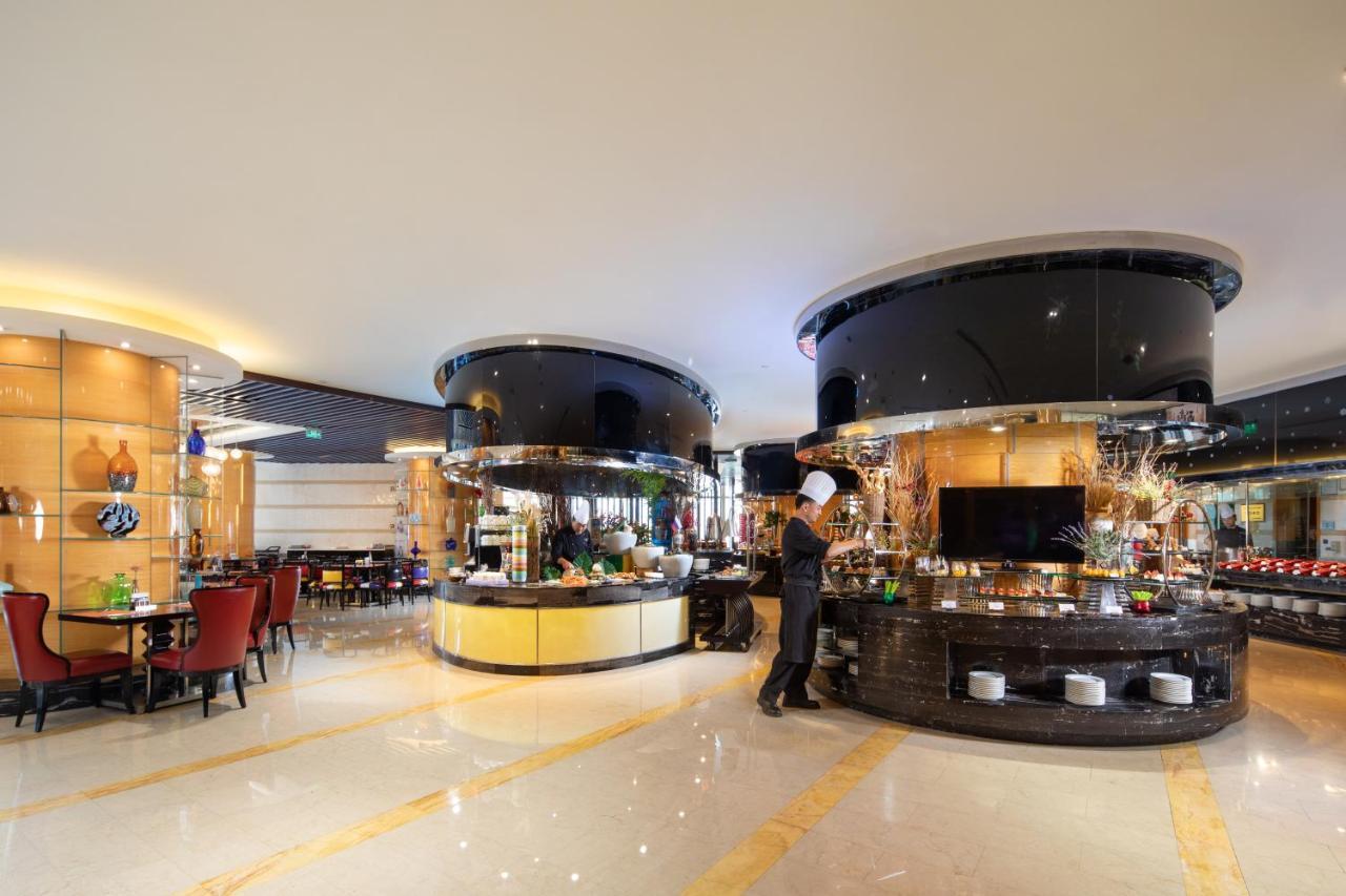 Wyndham Grand Plaza Royale Colorful Yunnan Ξενοδοχείο Κούνμινγκ Εξωτερικό φωτογραφία