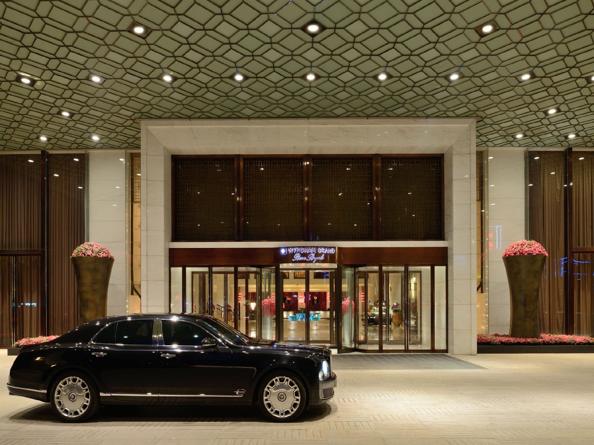Wyndham Grand Plaza Royale Colorful Yunnan Ξενοδοχείο Κούνμινγκ Εξωτερικό φωτογραφία
